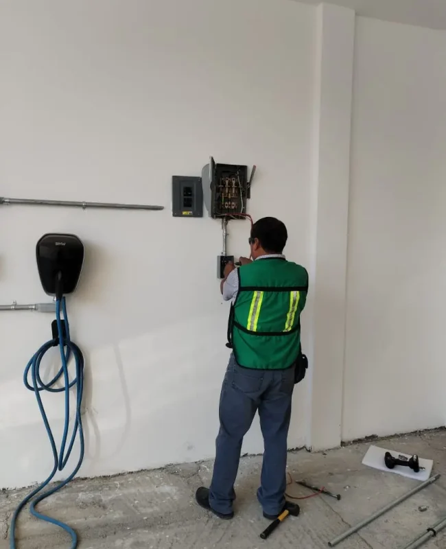 Instalación De Cargadores